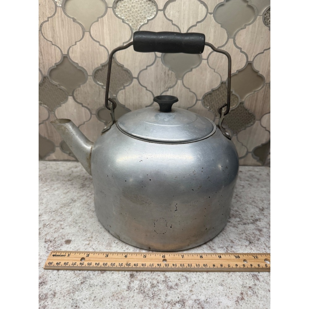 Vintage Comet Aluminum Tea Kettle Wood Handle Farmhouse Stovetop Pot Made in USA